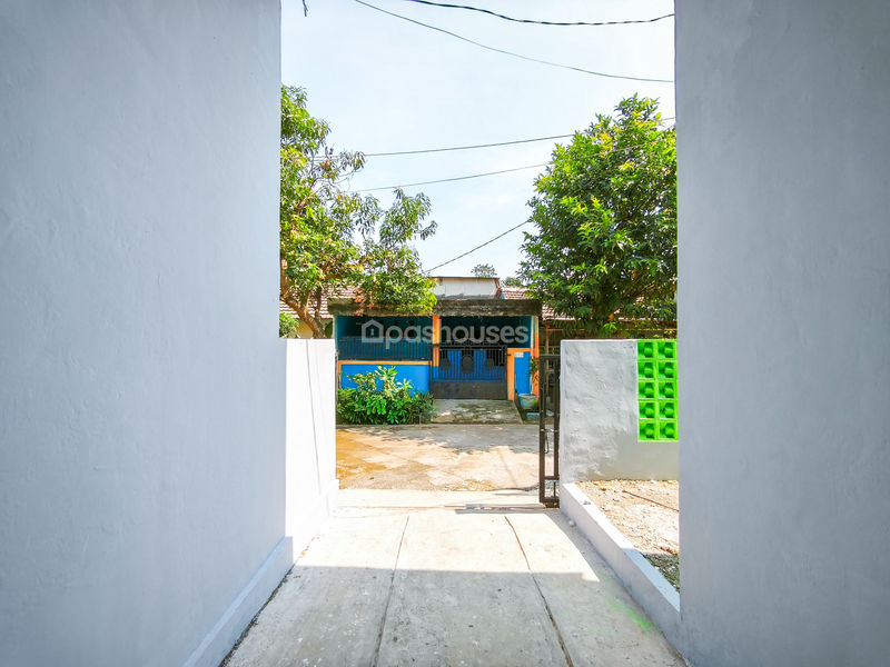 Perumahan Taman Griya Asri Blok E1 No.18