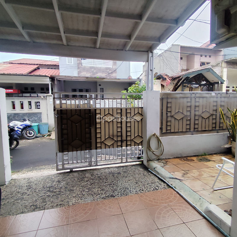 Perumahan Duta Bintaro Cluster Sanur Blok E14 No.12A