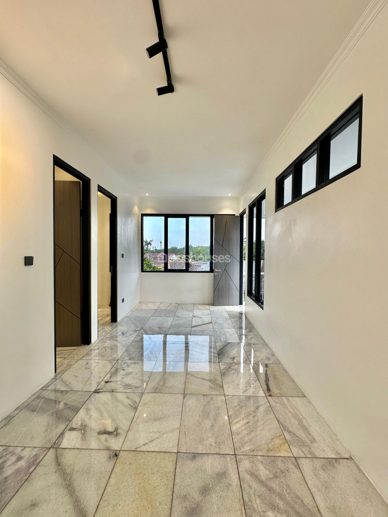 Villa Pancoran Mas Blok N