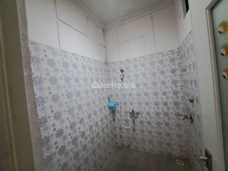 Kompleks Flo Residence Kav 4 No.1