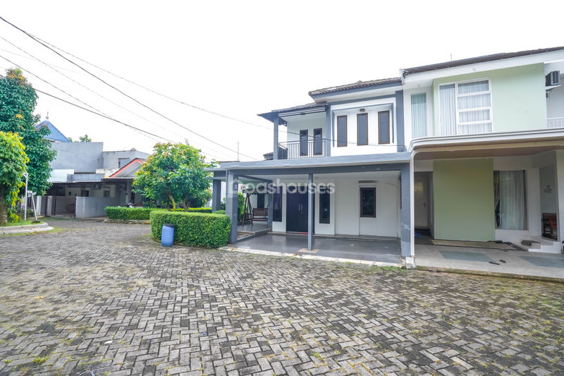 Perumahan Cibubur Villa 2