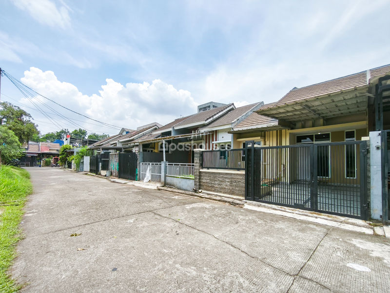 Bukit Golf Riverside Cluster Lavender Blok GG