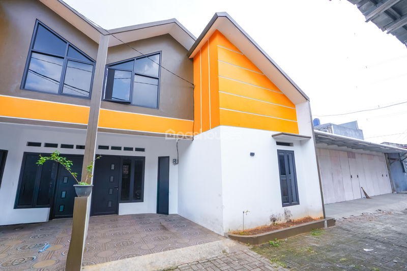 Jalan Caringin Rangkapan Jaya