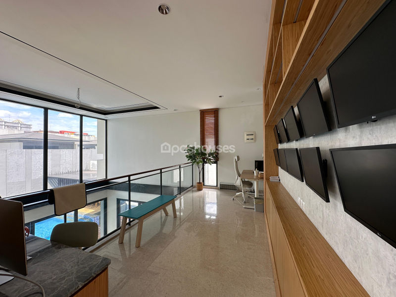 Perumahan Navapark BSD City Cluster Lyndon