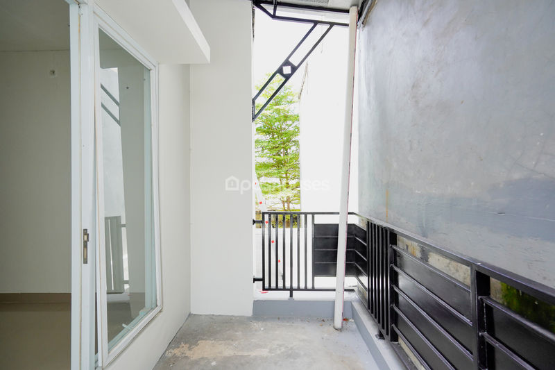 Springville Residence