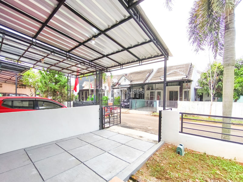 Serpong Park Cluster Fluorite Blok F12