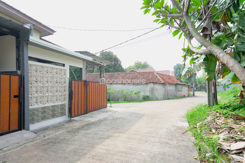 Jalan Nilam 12 Bekasi