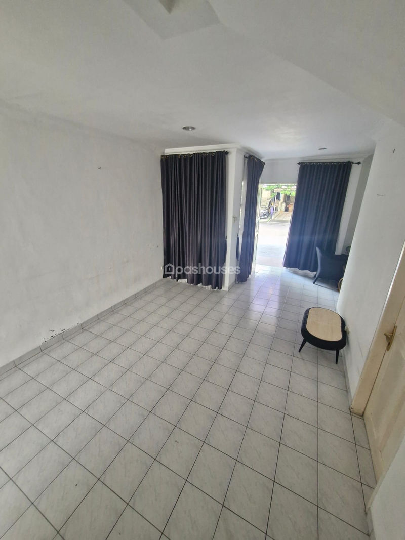 Legenda Wisata Zona Picasso Blok K19
