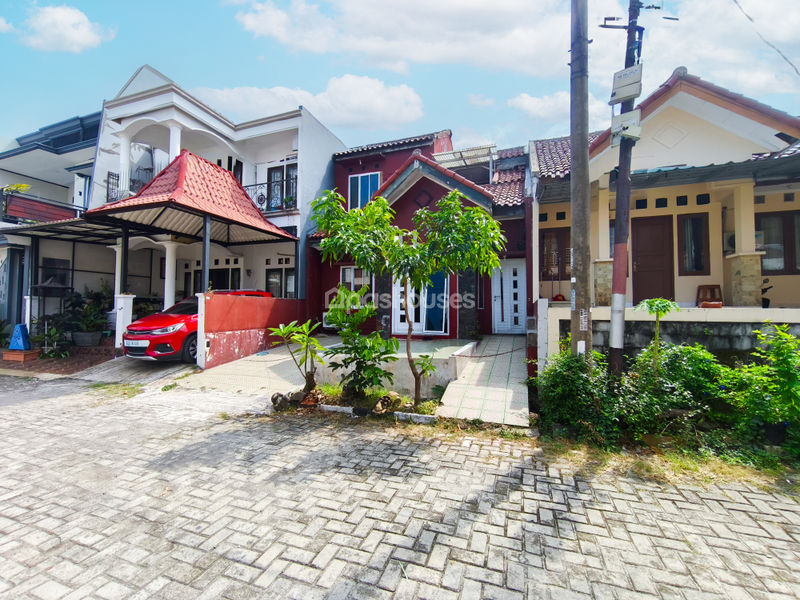 Perumahan Tatya Asri Cluster Baluwarti Blok B3 No.9