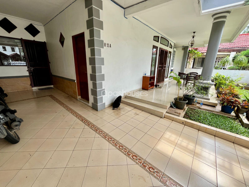 Perumahan Kemang Pratama Blok H11A