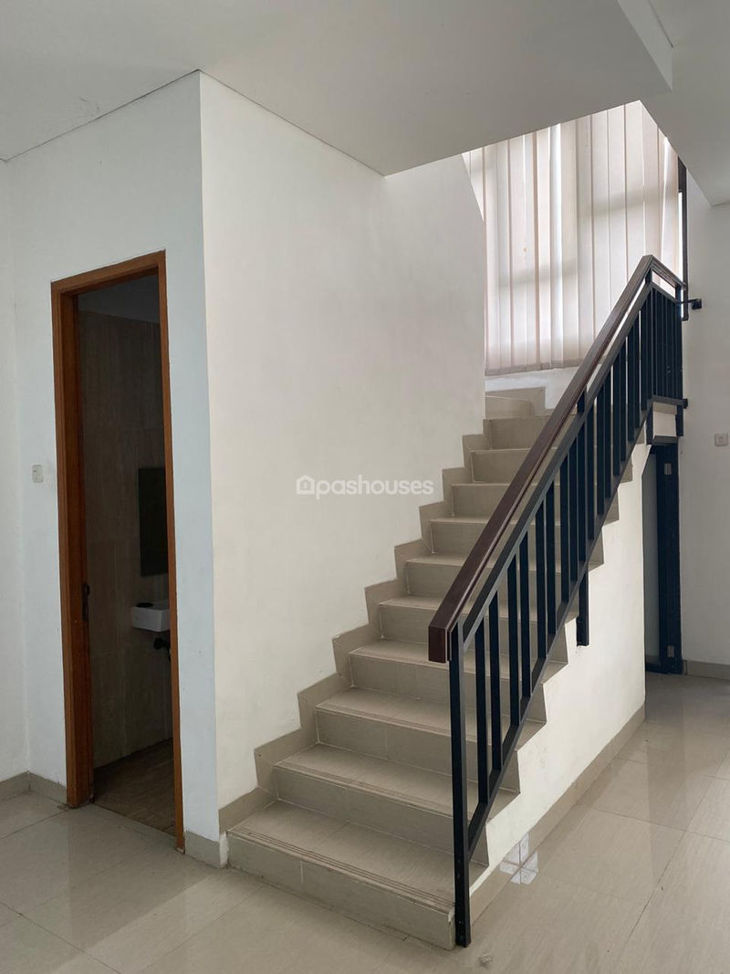 Perumahan Belle Legoso Residence Blok C6