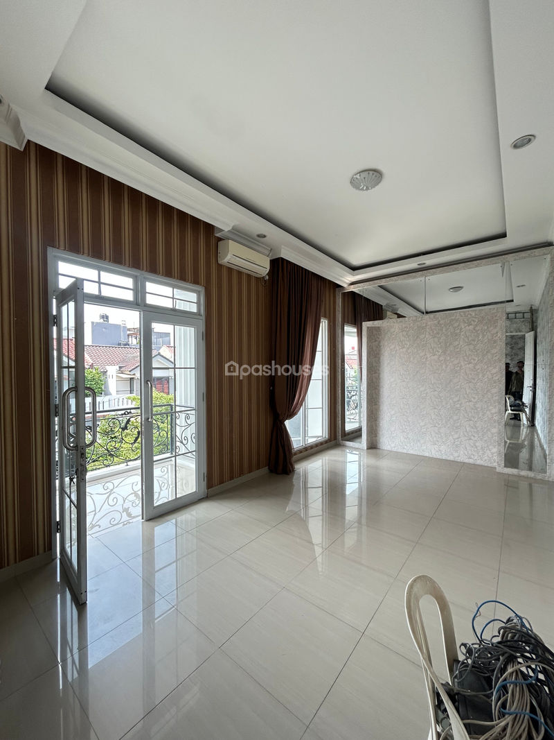 Perumahan Mediterania Regency Cikunir