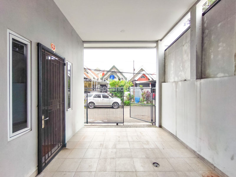 Graha Raya Cluster Bougenvile Loka Blok N6-15