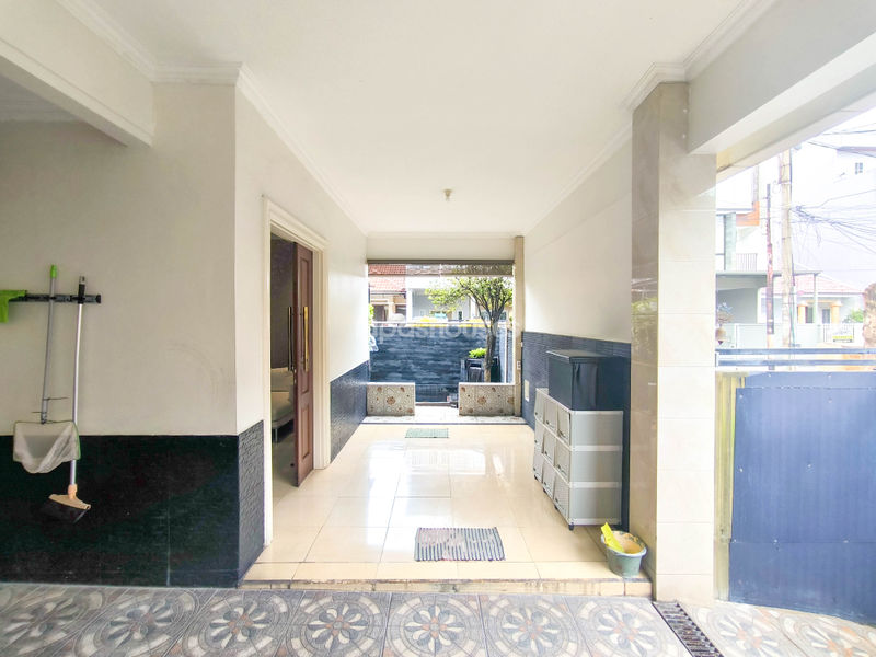 Komplek Metro Permata 1