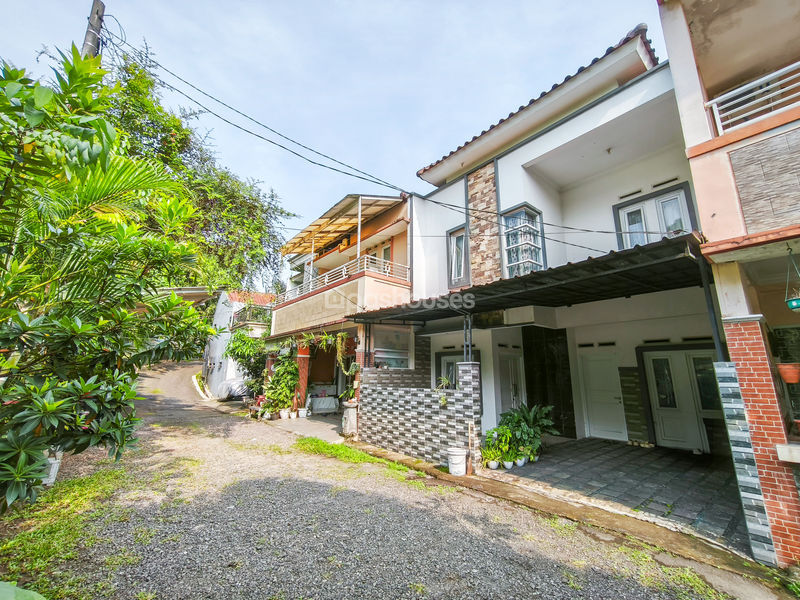 Perumahan Villa Nangka Depok