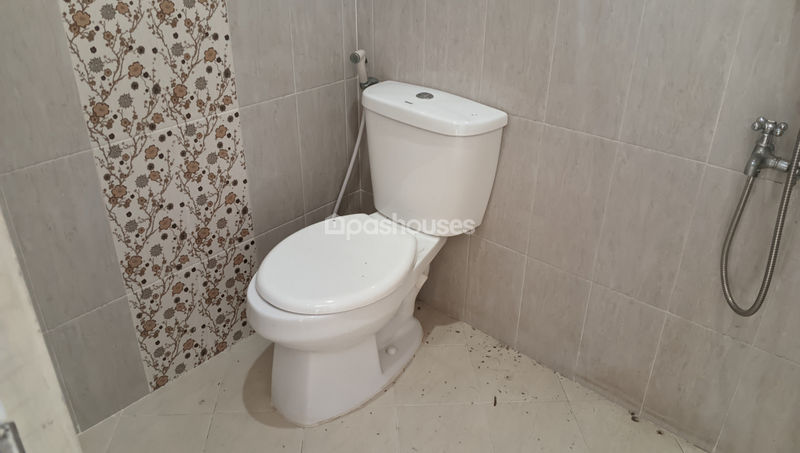 Arya Townhouse 3 Kav 99 No.3