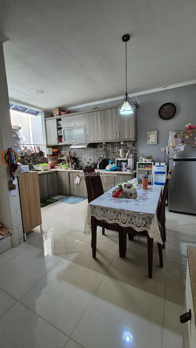 Perumahan Mutiara Residence Jagakarsa No.2E