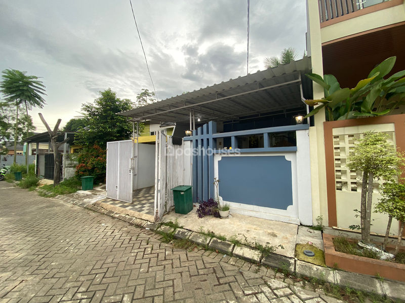 Metland Cileungsi Sektor VI Blok FD3 No.6