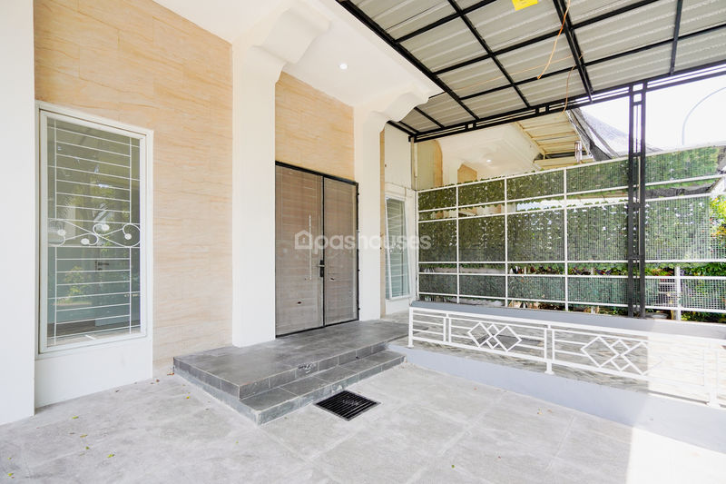 Springville Residence