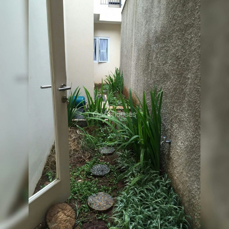 Perumahan One Cabe Residence Kav E