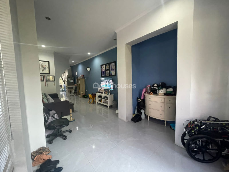 Jalan Lestari VI No.18A