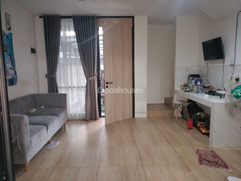 Perumahan Waterfront Estate Lippo Cikarang No.85