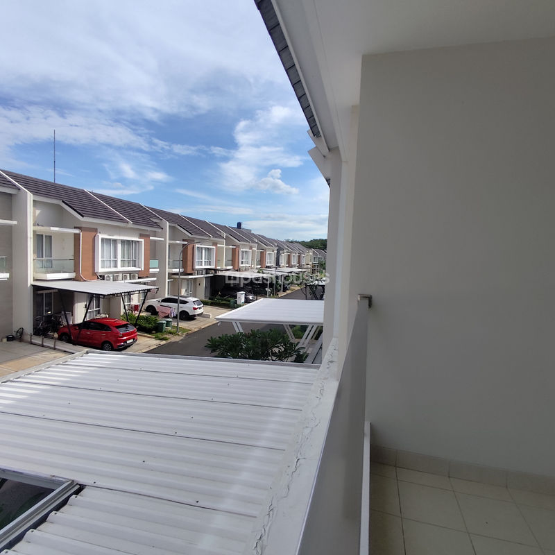 Perumahan Paradise Resort City Cluster Cayman Blok B5