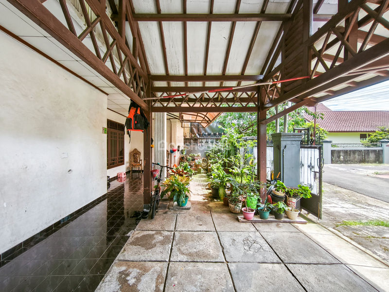 Komplek Agathis Bogor
