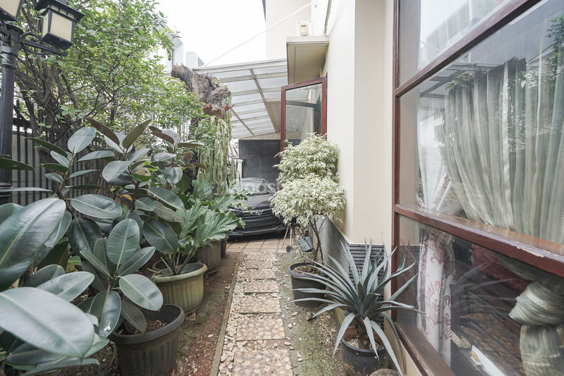 Jalan Tebet Timur Dalam X Blok 10 No.3A