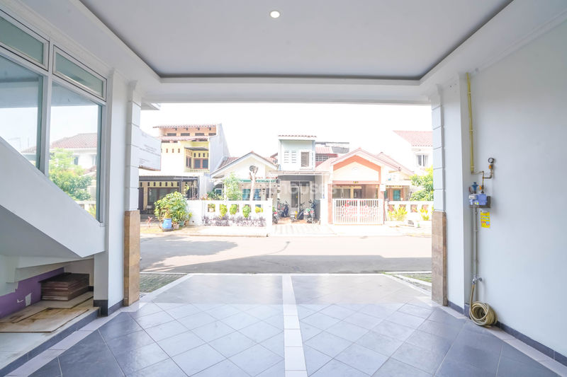 Perumahan Puri Gading Villa Tampak Siring Blok B4