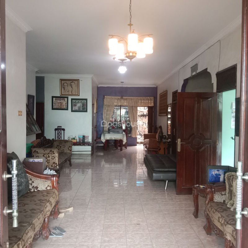 Jalan Sholeh Iskandar No.27