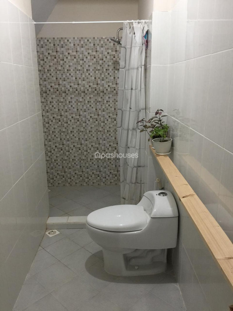 Jalan Taman Hibrida Pondok Kelapa