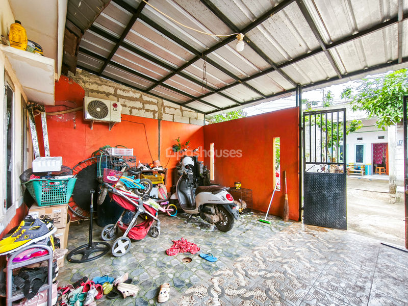 Puri Sasak Panjang 2