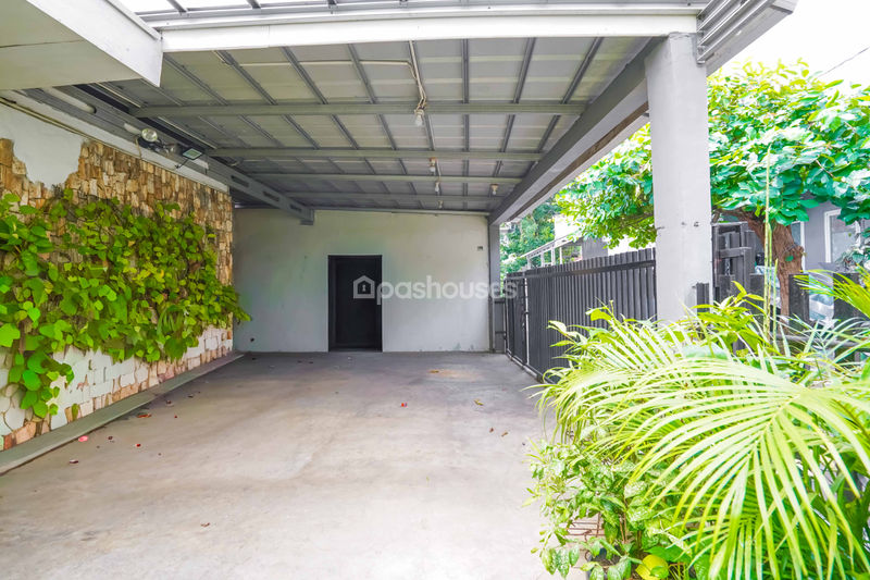 Jalan Mujair II No.18