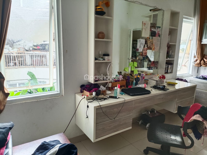 Jalan Perkici Raya Blok EB2 No.28 Sektor 5