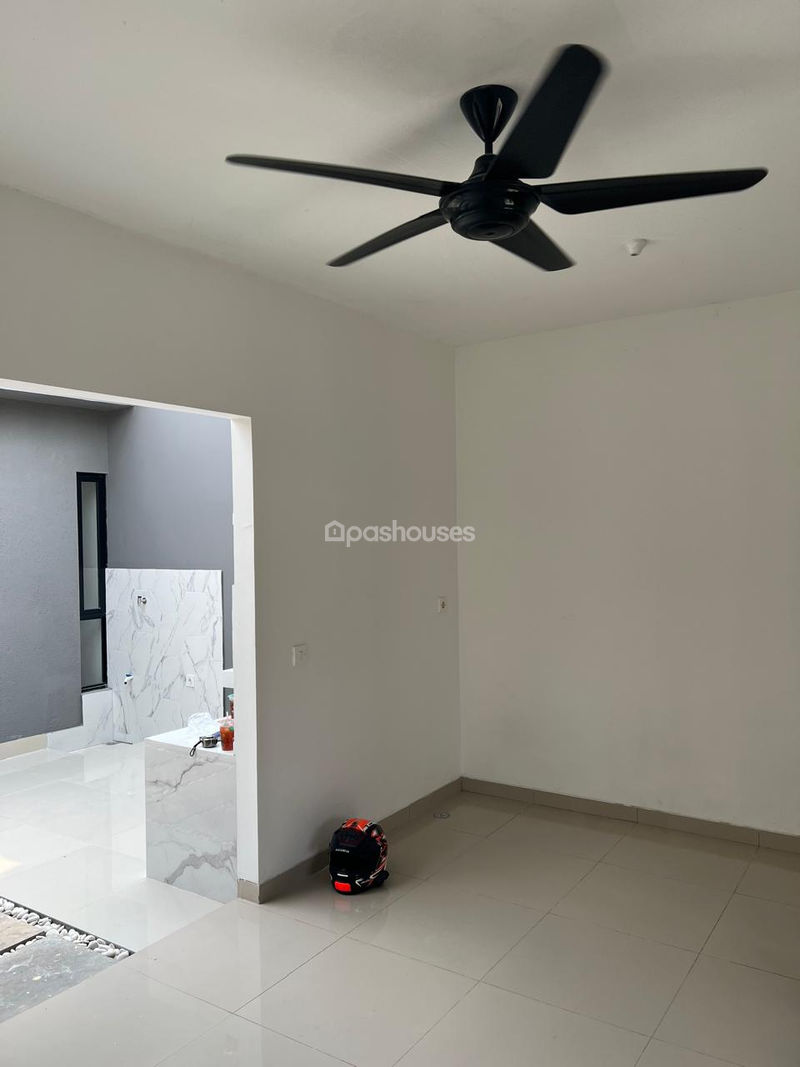 Perumahan Samanea Hill Blok C No.05