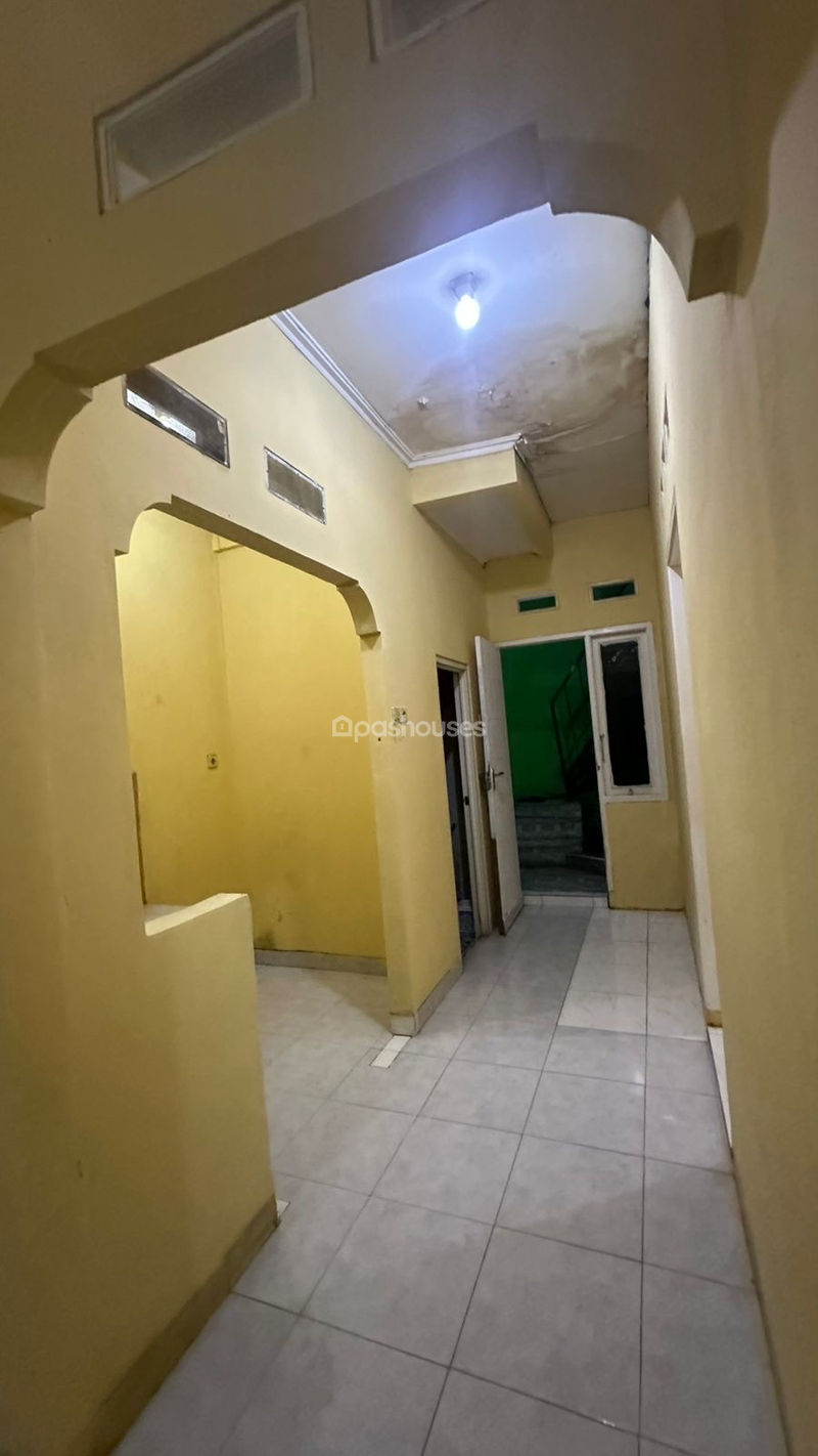 Perumahan Jombang 16 Residence No.13