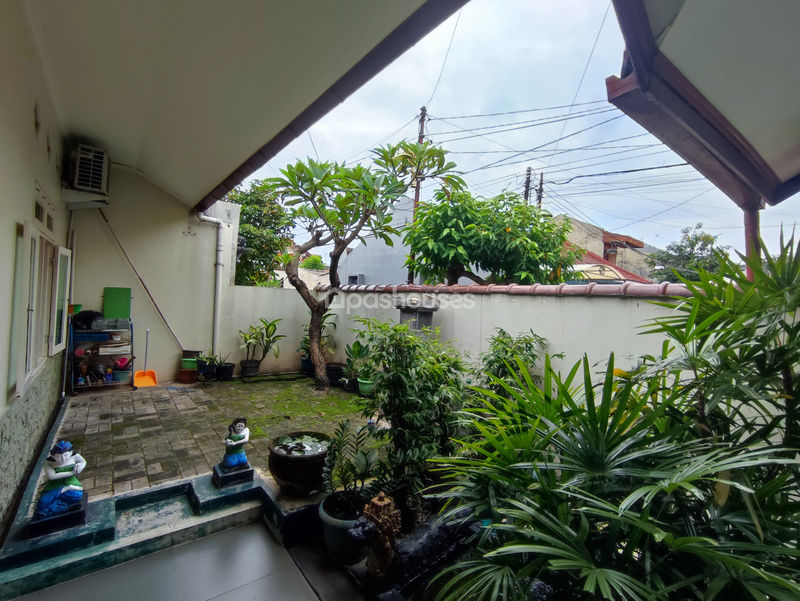 Komplek Mekarsari Jalan Bintang Raya Blok 8 No.11