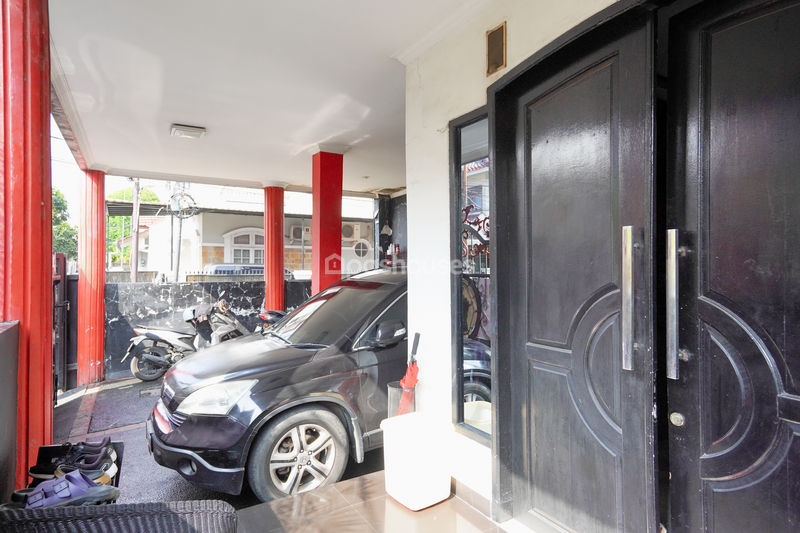 Jalan Pulo Sirih Tengah