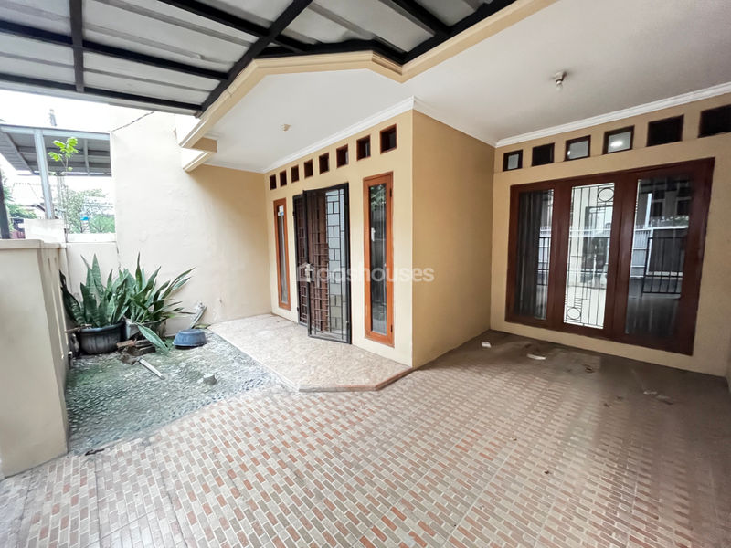 Komplek DKI Blok K11 No.23