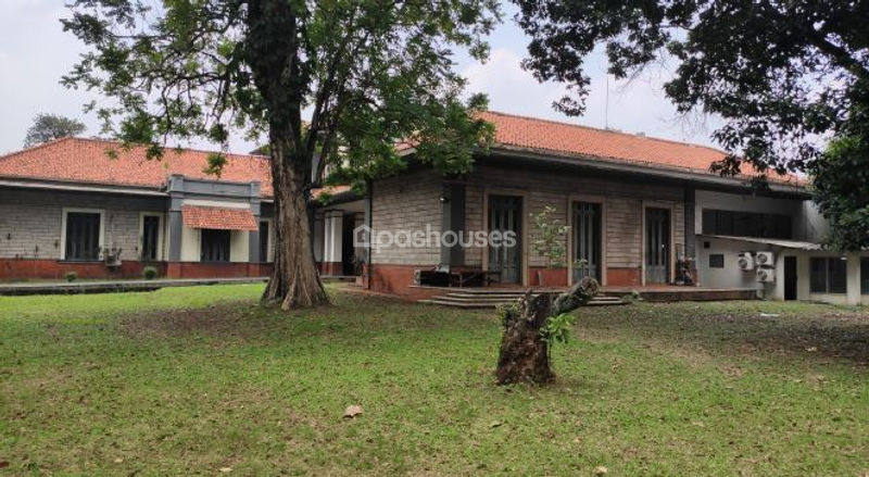 Jalan Taman Mercurius No.6 Ciputat Timur