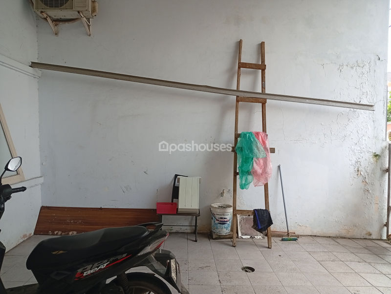 Jalan Kenanga Indah 9 No.52 Bekasi