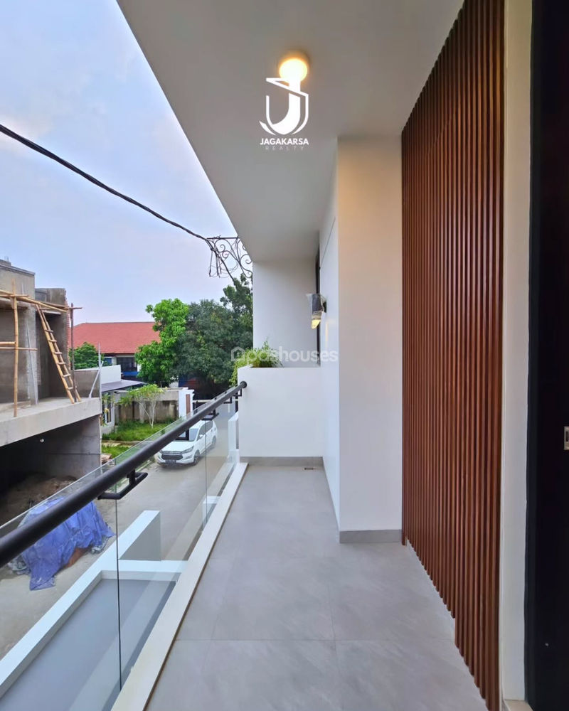 Jalan Gandul PLN