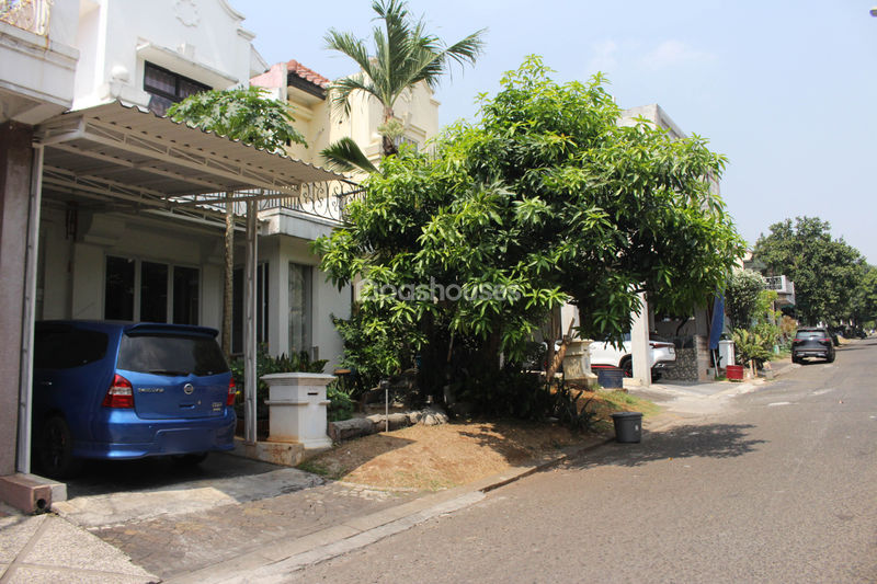 Legenda Wisata Zona Marcopolo, Gunung Putri - Kab.Bogor