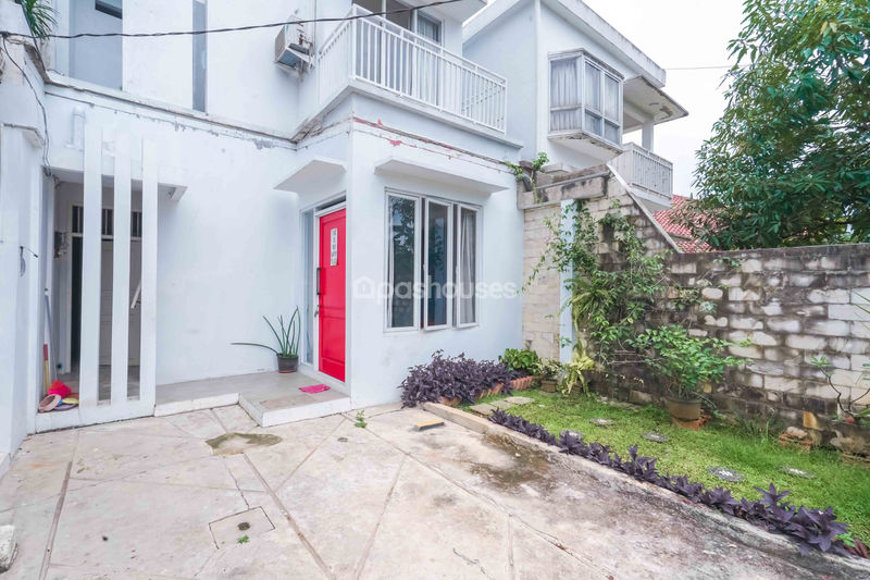 Jalan Lestari VI No.18A