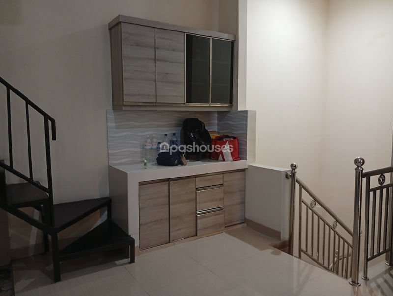 Taman Harapan Baru Blok V1 No.49