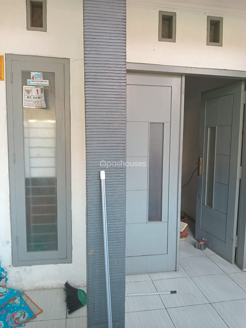 Jalan Zakaria Depok No.1