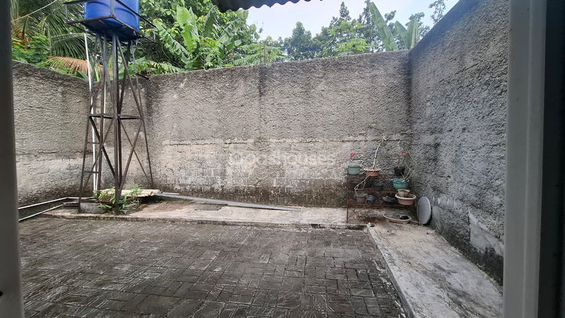 Jalan Padang 3 No.2 Blok D10