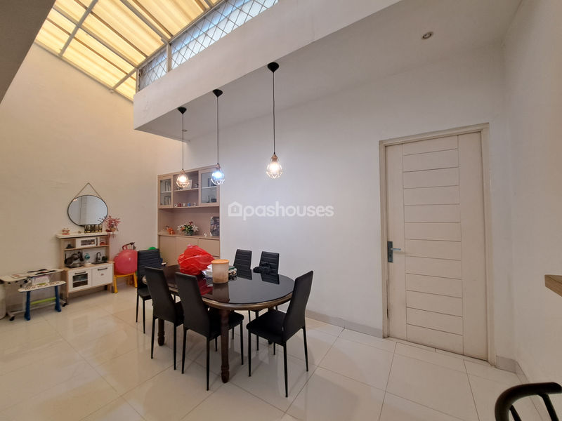 Griya Loka BSD Sektor 1.2 Blok V1/4