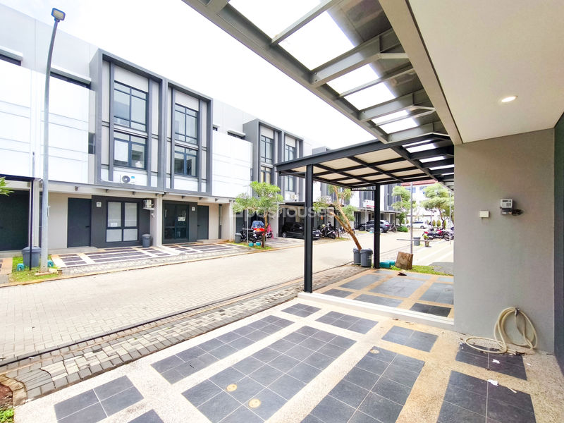 Latinos Business District BSD City Blok B12 No.5